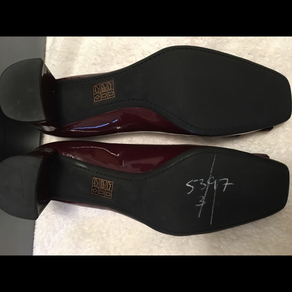 Prada Patten Leather Pump - Picture 4 of 4